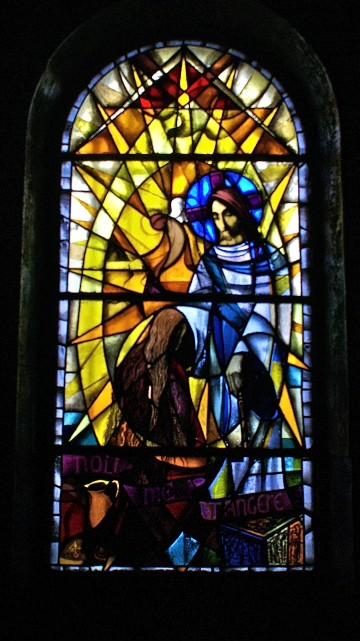 Les vitraux de la grotte de Sainte Marie-Madeleine